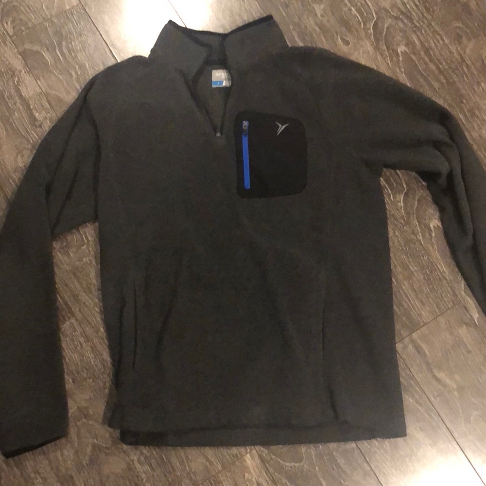 Old Navy active pullover